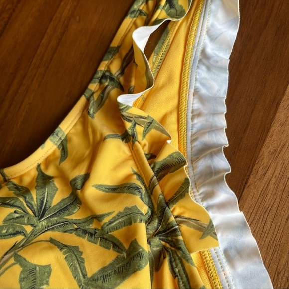 NWOT agua BenditA x Target Swimsuit size 2X sold out yellow with green - Picture 11 of 16